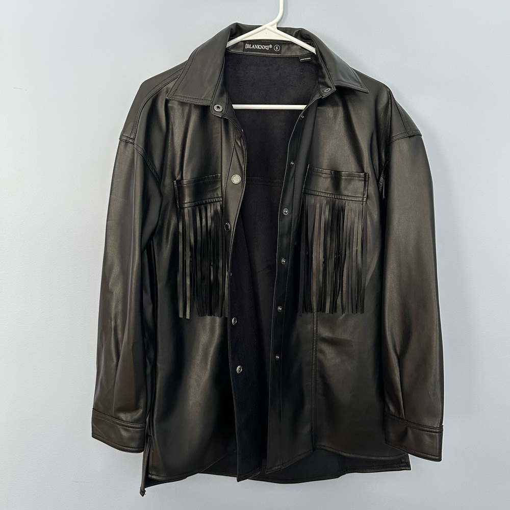 Blank NYC Women’s Lonestar Oversized Vegan Leather Fringe Shirt Jacket S Black - Picture 5 of 11